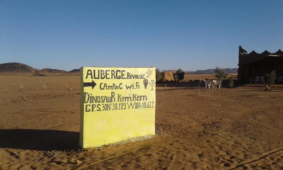 Hotel Auberge Dinosaur Kem Kem Tafraoute Sidi Ali Exteriér fotografie