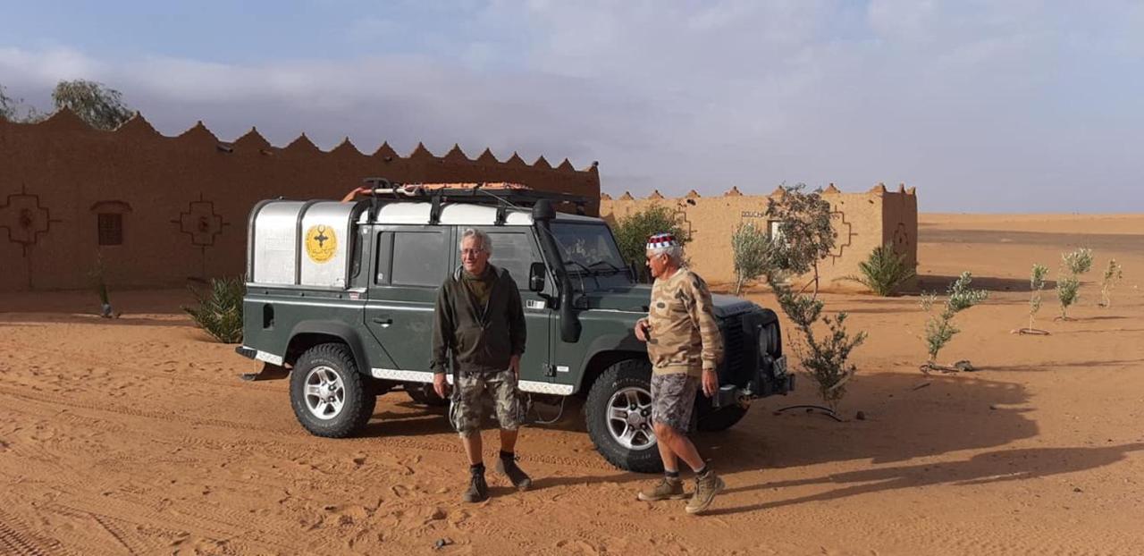 Hotel Auberge Dinosaur Kem Kem Tafraoute Sidi Ali Exteriér fotografie