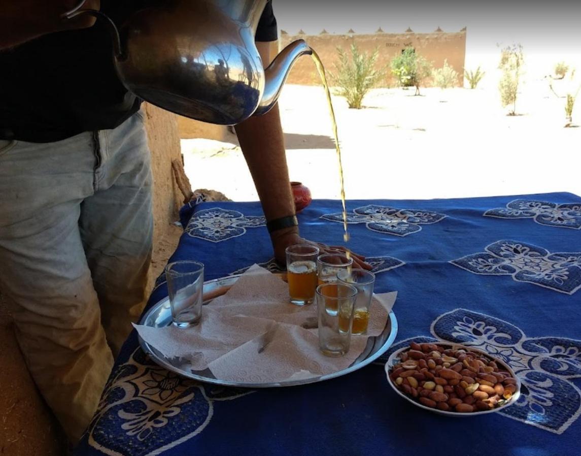 Hotel Auberge Dinosaur Kem Kem Tafraoute Sidi Ali Exteriér fotografie