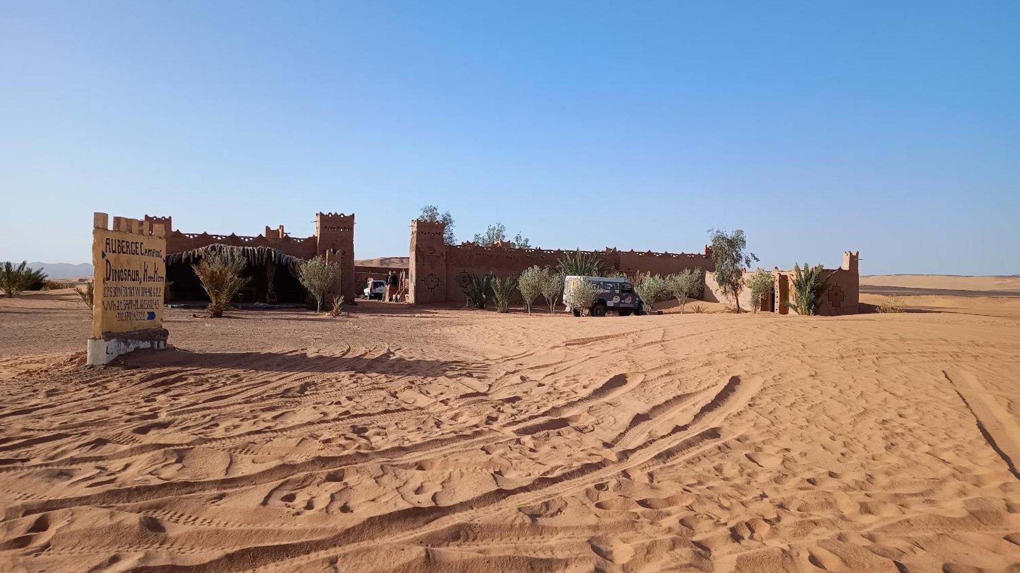 Hotel Auberge Dinosaur Kem Kem Tafraoute Sidi Ali Exteriér fotografie