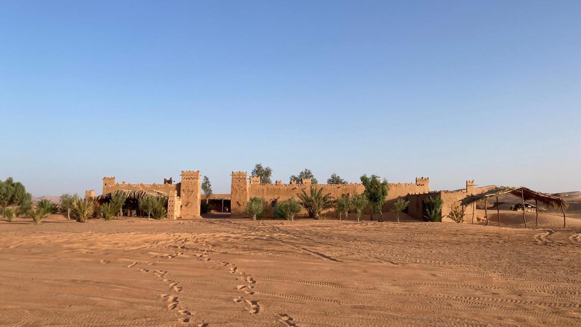 Hotel Auberge Dinosaur Kem Kem Tafraoute Sidi Ali Exteriér fotografie